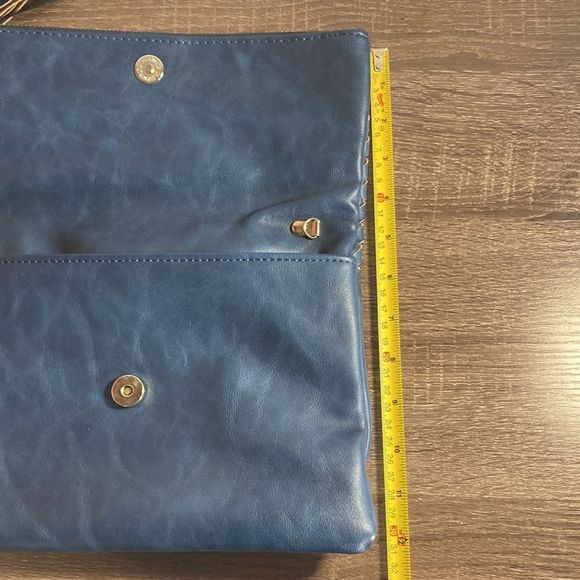 Womens Urban Expressions Navy Blue Loretta Clutch - Picture 11 of 11